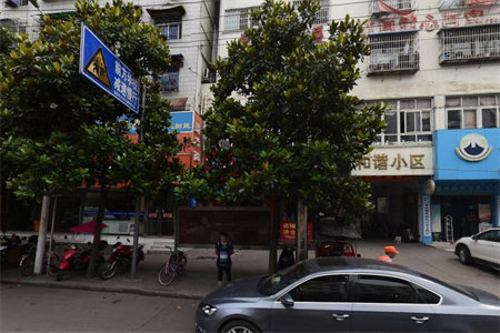 帝帮小区2室2厅1卫76㎡带付房